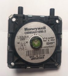 Honeywell C6065AH 1095:2 presszosztát